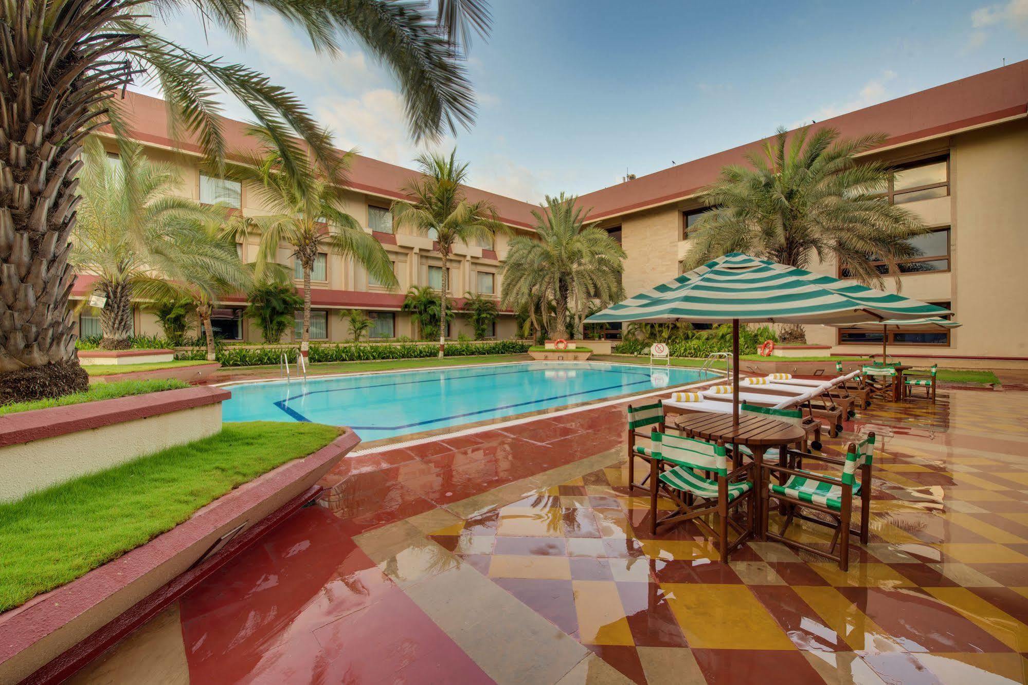 The Ummed Ahmedabad Airport Hotel Exterior photo